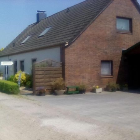 Bed and Breakfast Up De Pfahldeichsweg Neugarmssiel Exterior foto